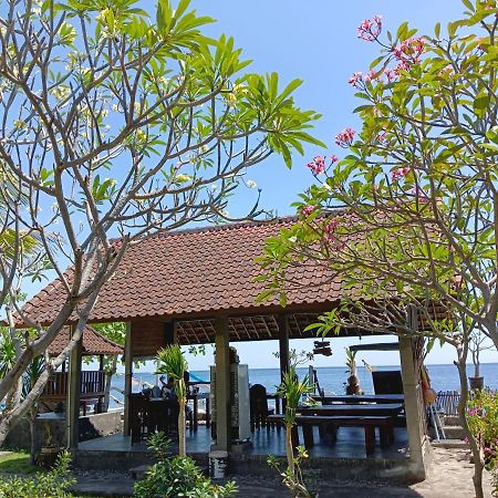 Ambat Beach Side Amed Delem Family מראה חיצוני תמונה