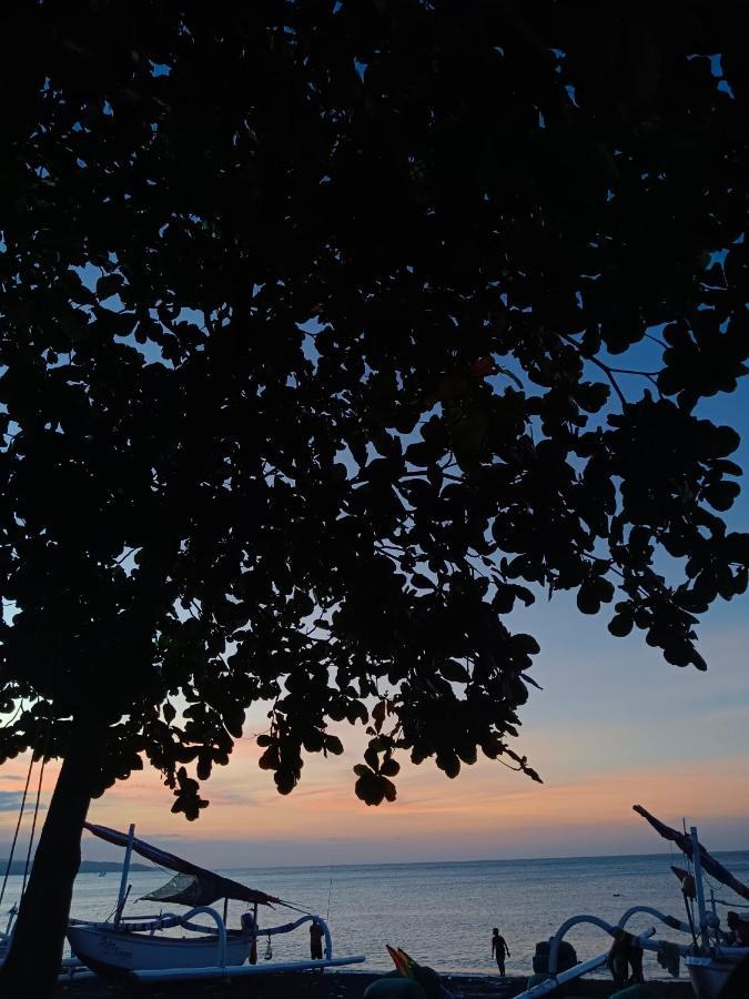 Ambat Beach Side Amed Delem Family מראה חיצוני תמונה